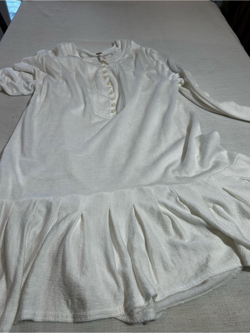Free People Your Girl Flounce Hem Henley Tunic Top White Size Small - Picture 6 of 11